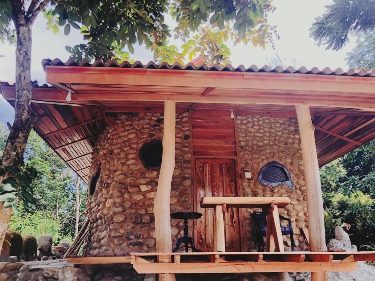 ลีลา โฮมสเตย์ Leela Homestay Chang Klang District Екстер'єр фото