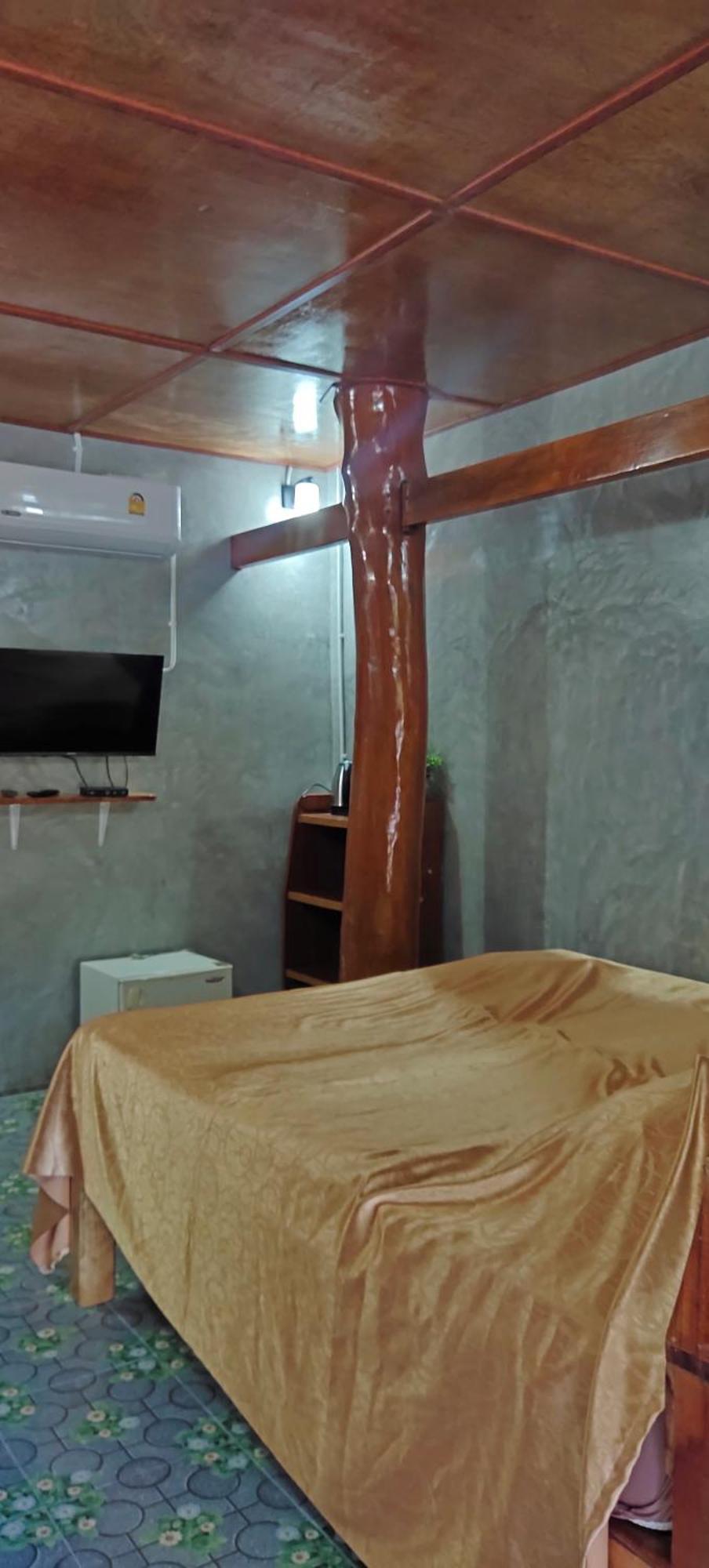 ลีลา โฮมสเตย์ Leela Homestay Chang Klang District Екстер'єр фото