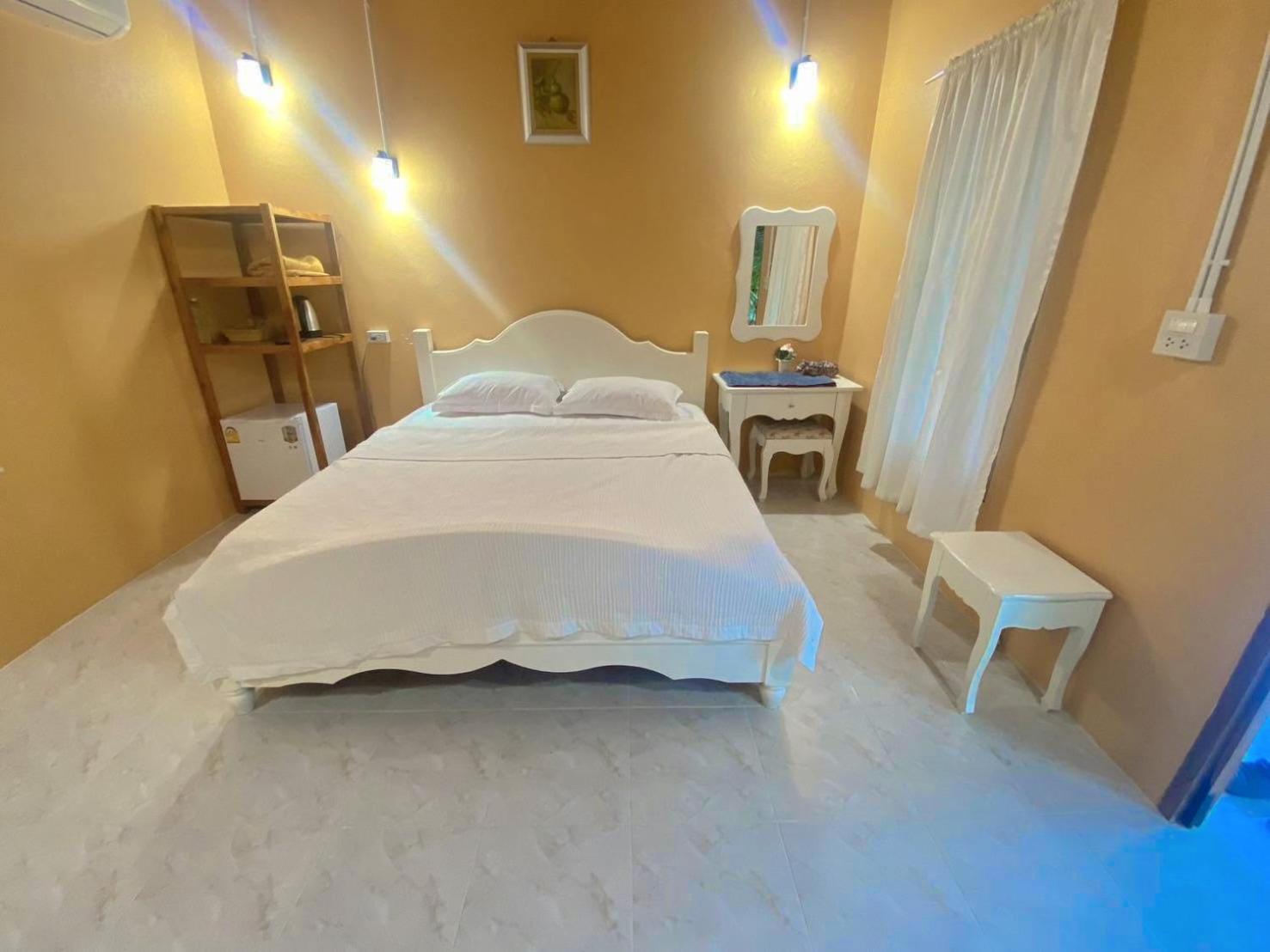 ลีลา โฮมสเตย์ Leela Homestay Chang Klang District Екстер'єр фото